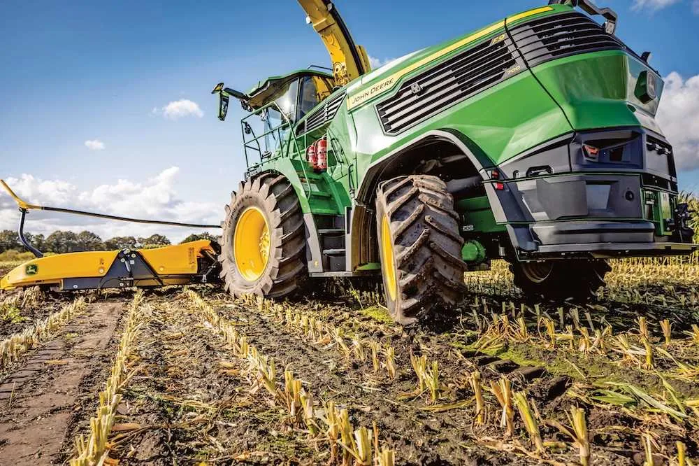1000 series john deere specs