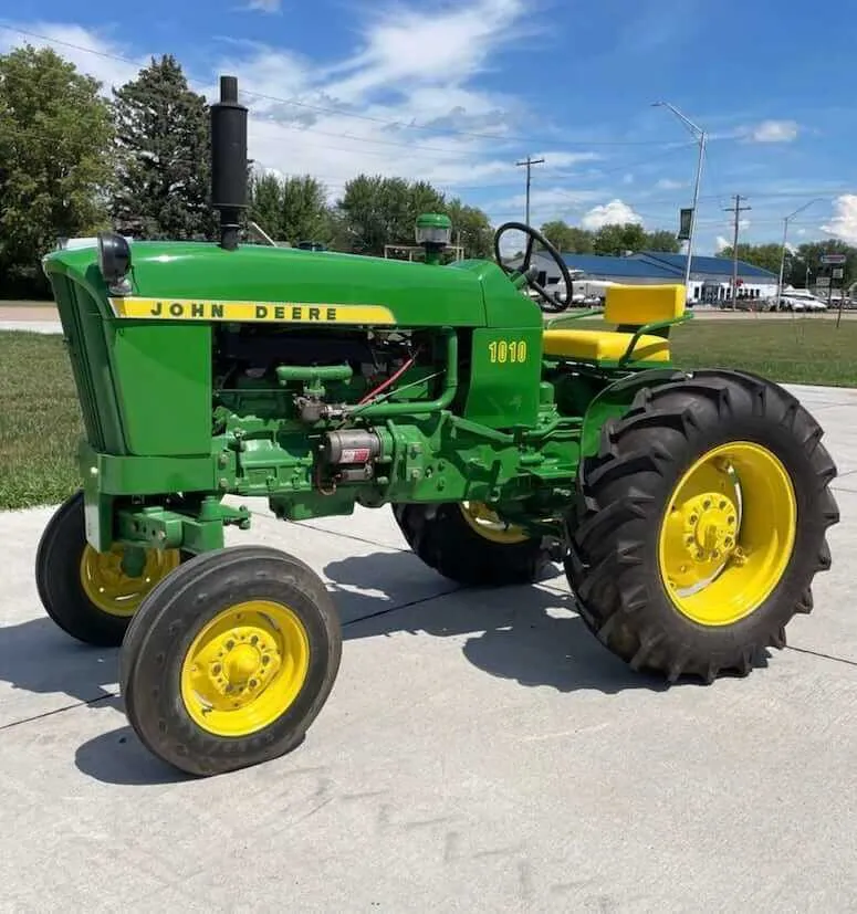 1010 john deere specs