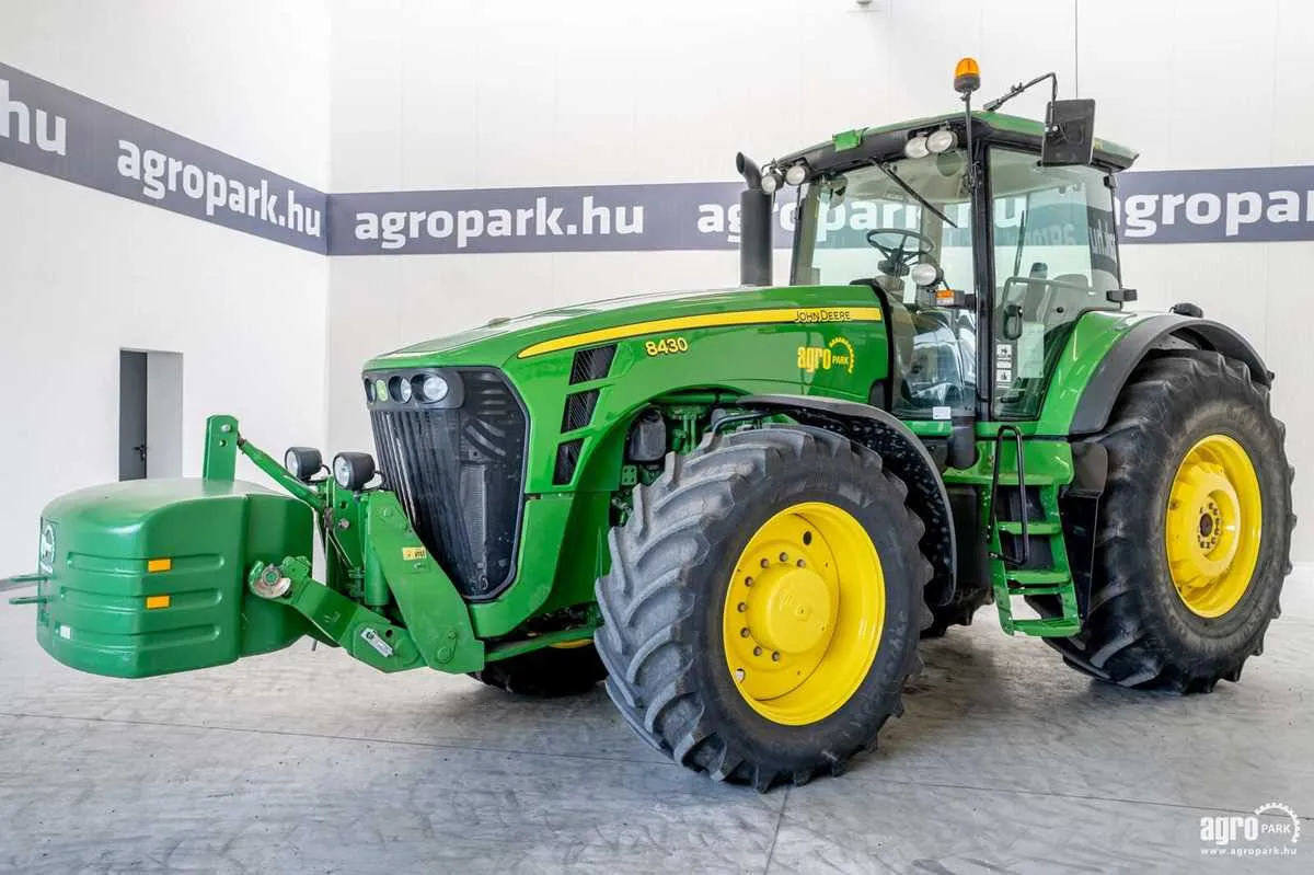 1977 john deere 8430 specs