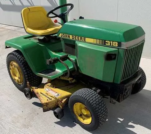 1987 john deere 318 specs