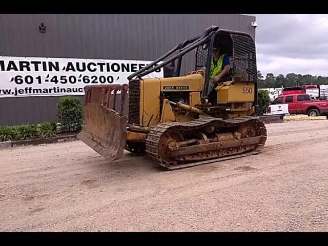 1987 john deere 550 dozer specs
