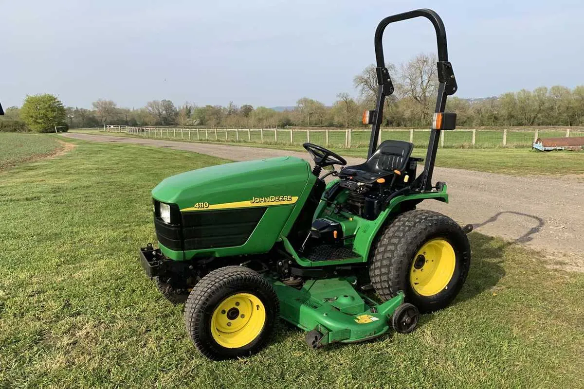 2003 john deere 4110 specs