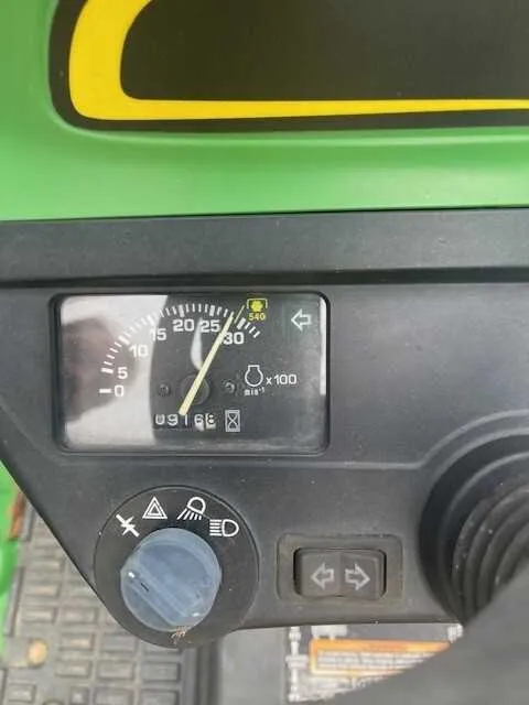 2004 john deere 4010 tractor specs