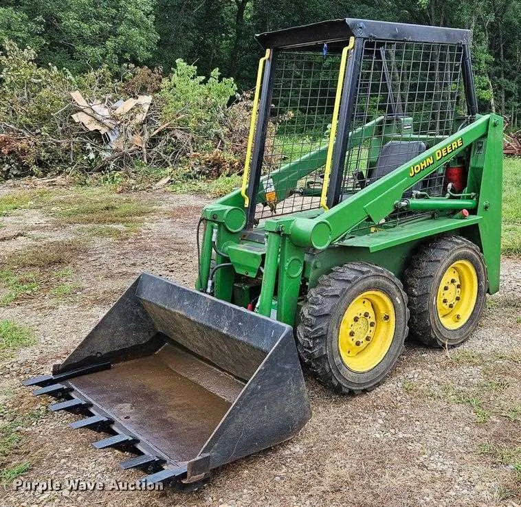 2005 john deere 317 skid steer specs