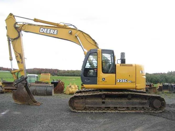 2005 john deere 200clc specs