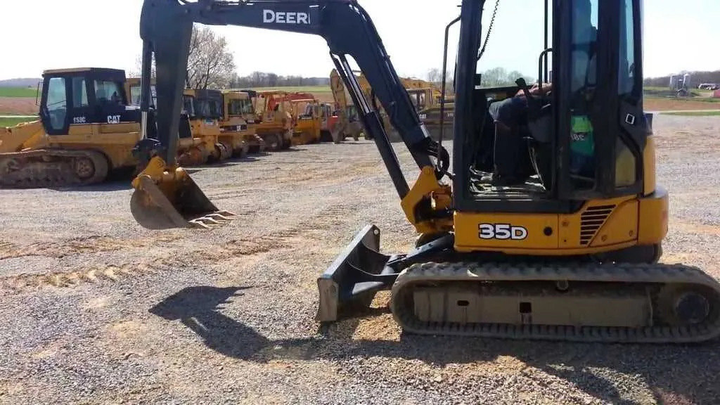 2005 john deere 50d specs