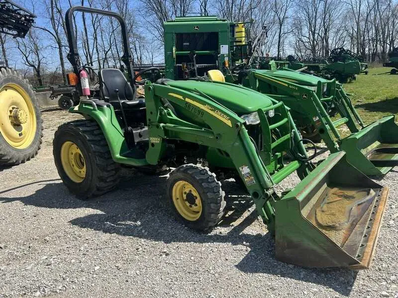 2006 john deere 3320 specs