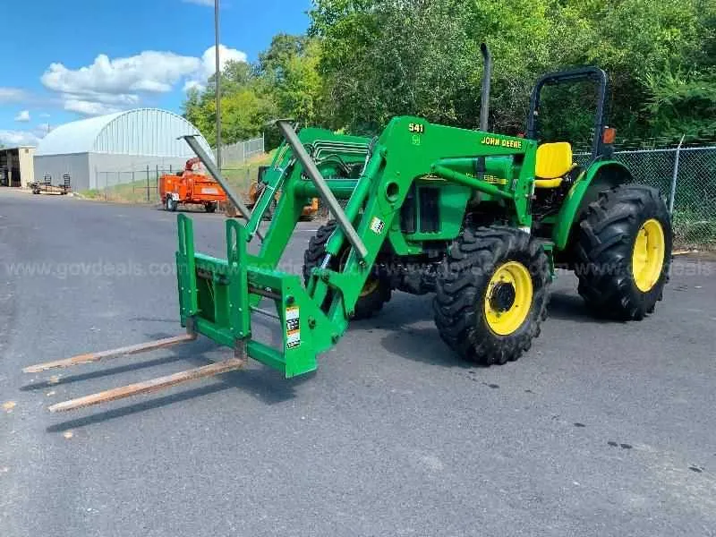 2006 john deere 5220 specs