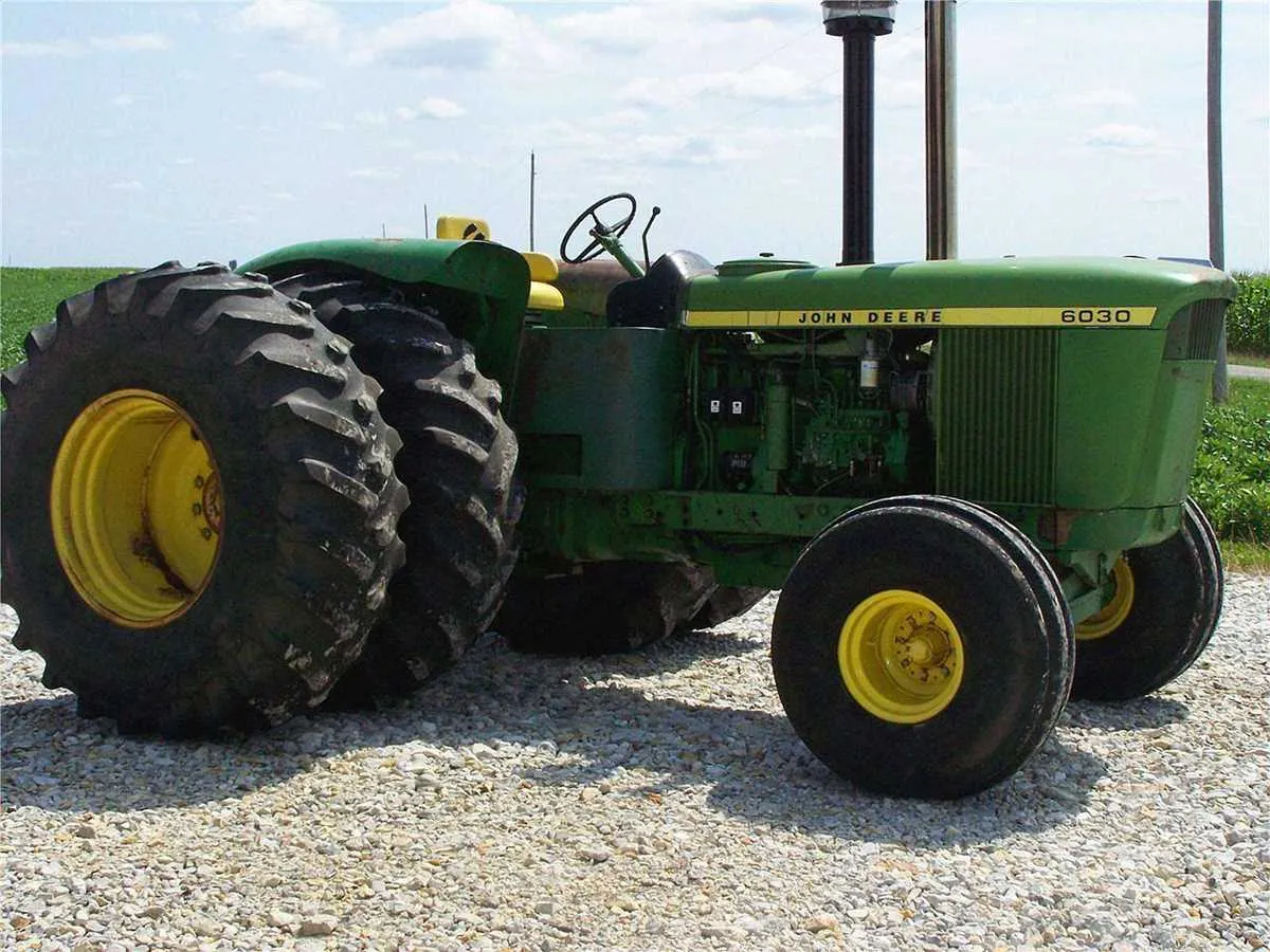 2007 john deere 2330 specs