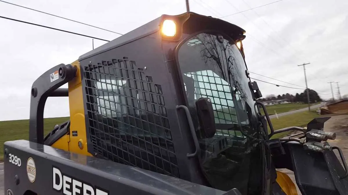 2011 john deere 329d specs