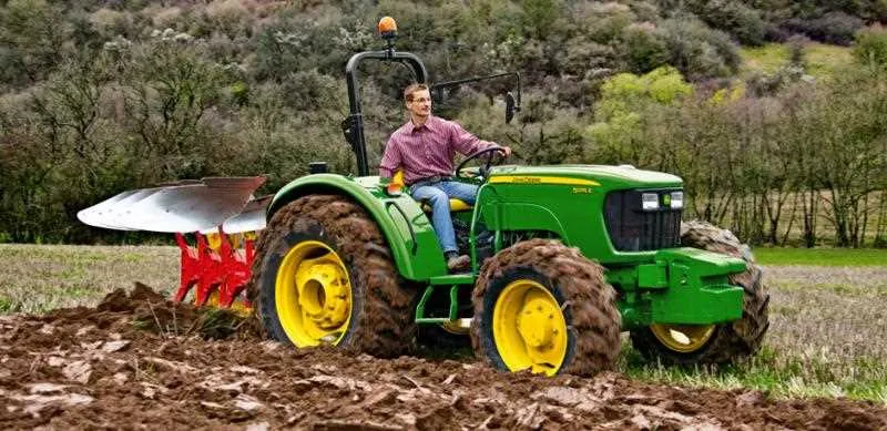2011 john deere 5055e specs