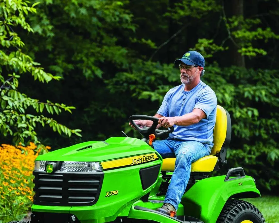 2012 john deere x758 specs