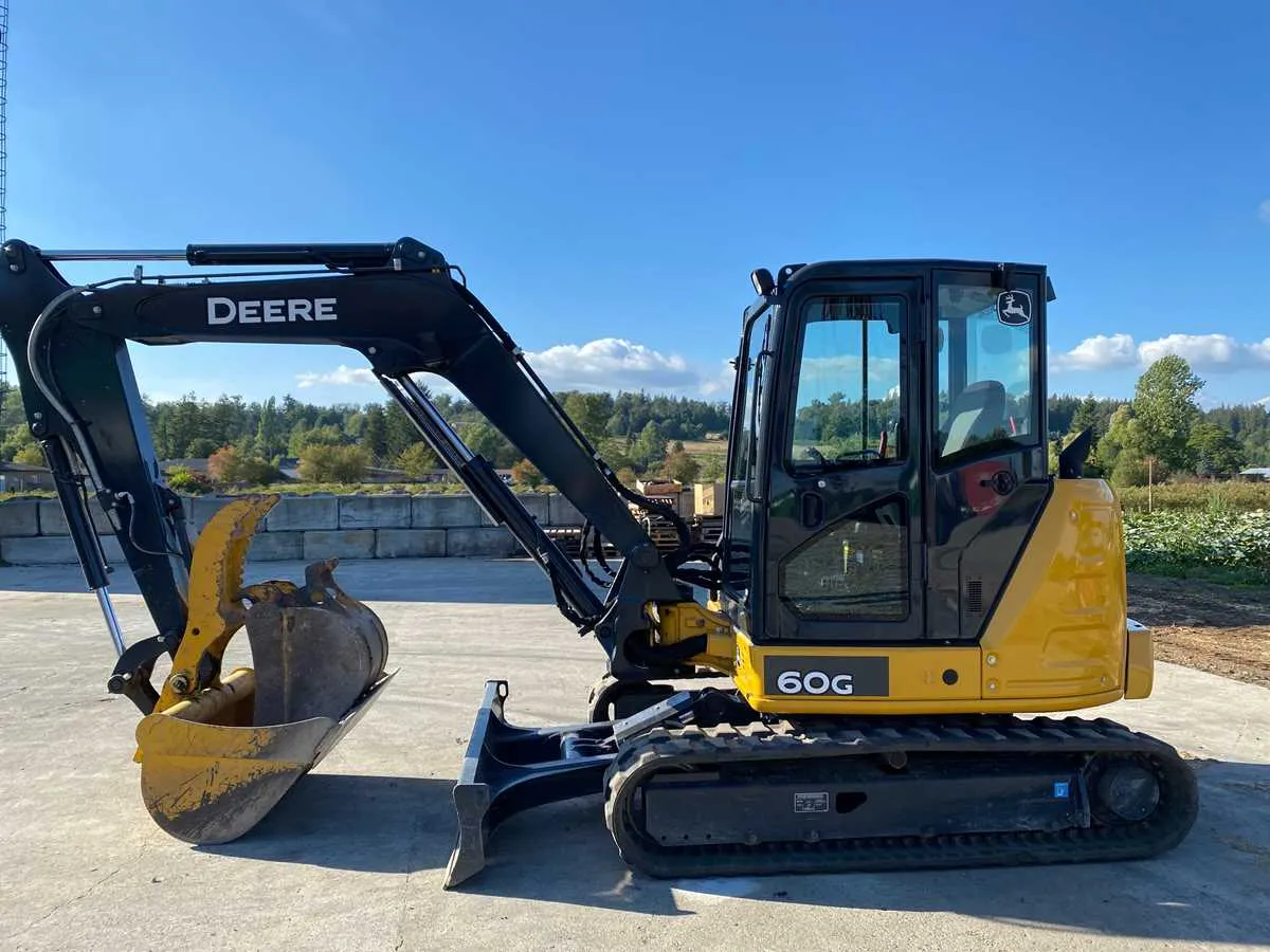 2015 john deere 60g specs