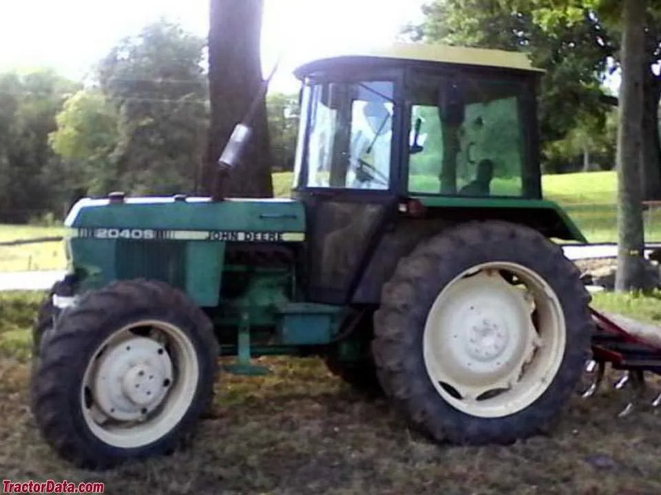 2040 john deere tractor specs