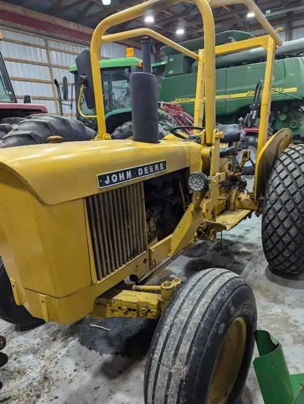 302 john deere industrial tractor specs
