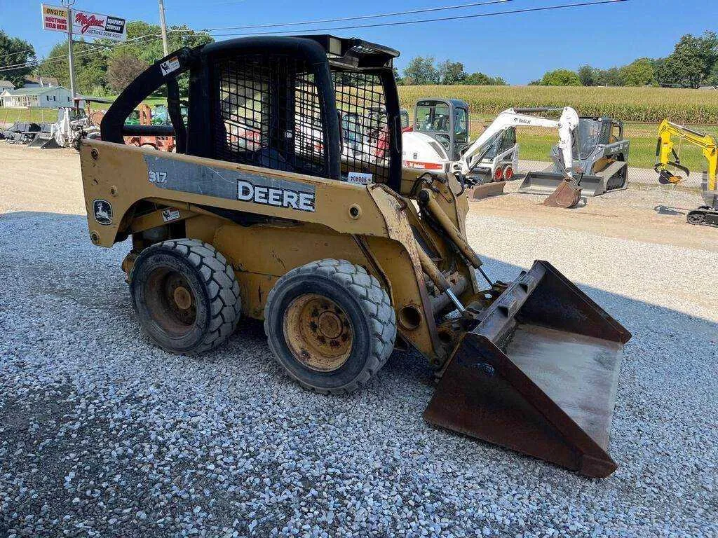 317 john deere skid steer specs