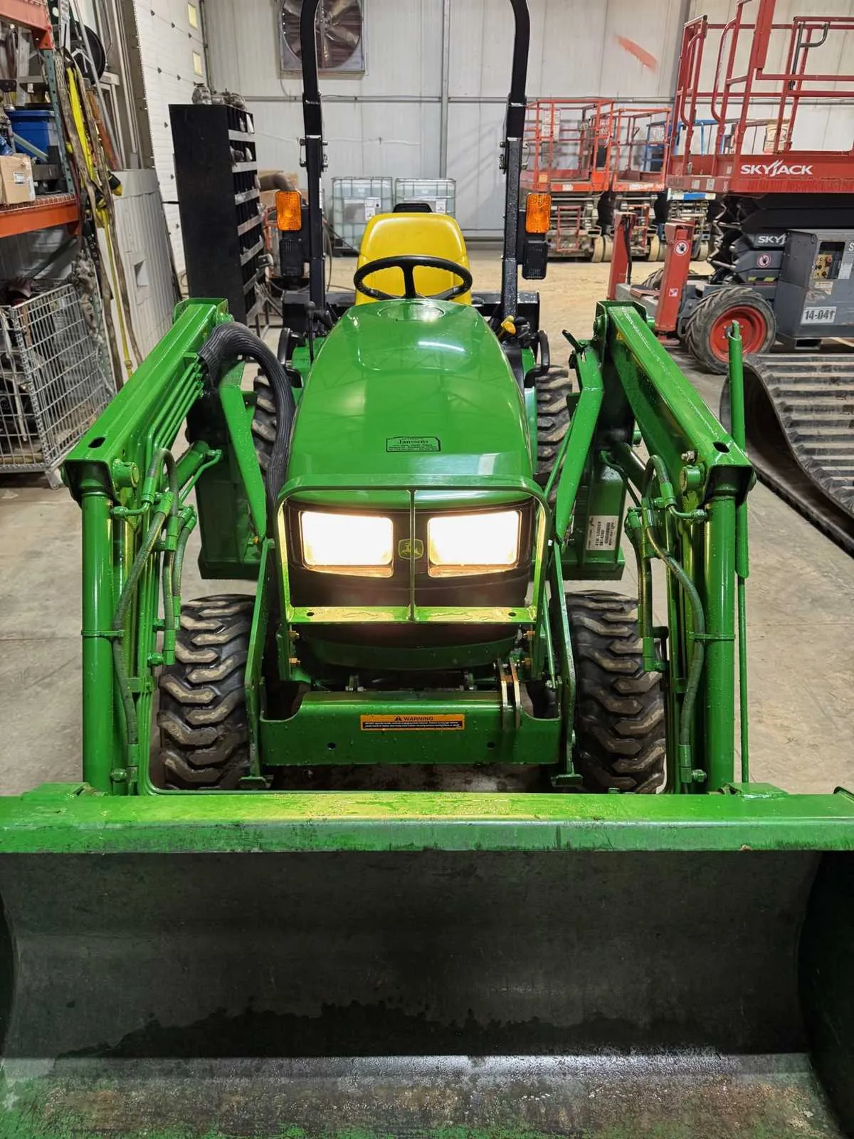 4110 john deere specs