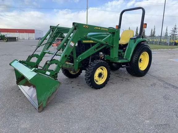 4400 john deere tractor specs