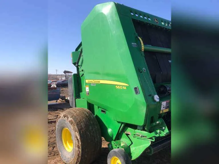 560m john deere baler specs