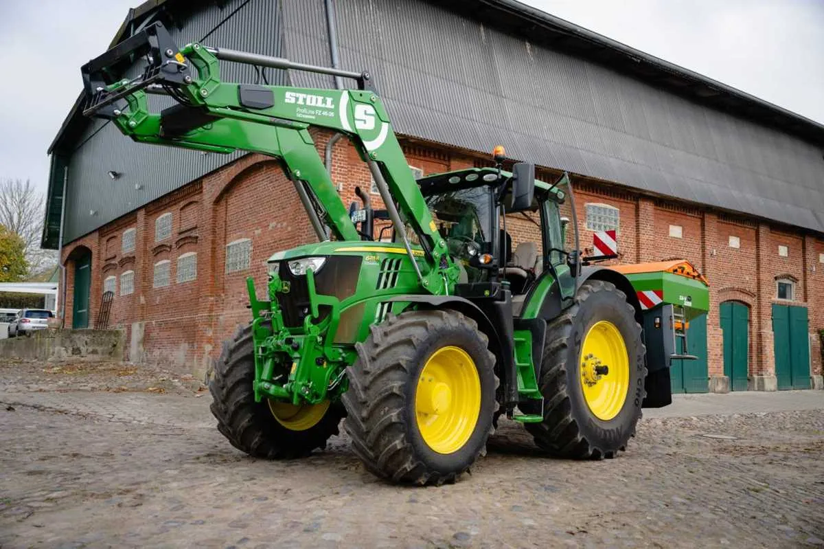 6215 john deere specs