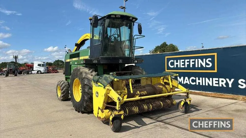6610 john deere chopper specs