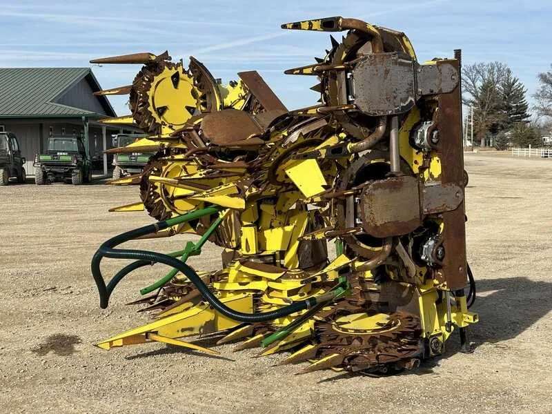690b john deere specs