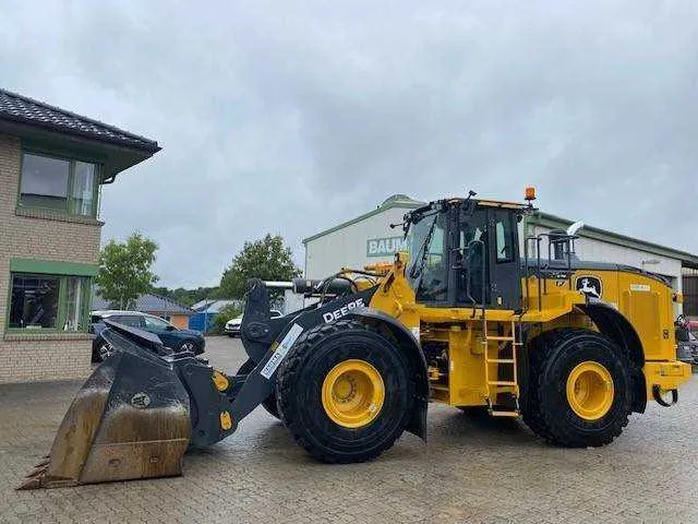 744 john deere loader specs