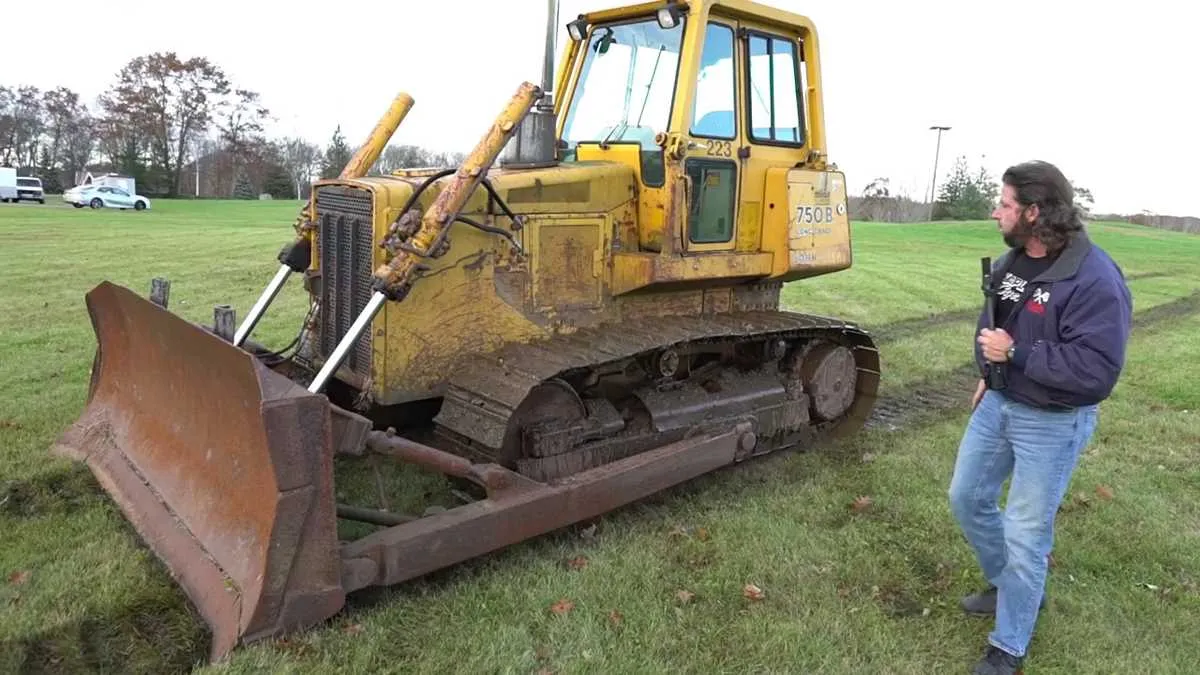 750 john deere dozer specs