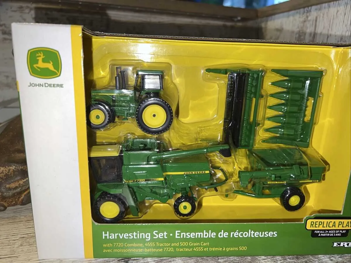7700 john deere combine specs