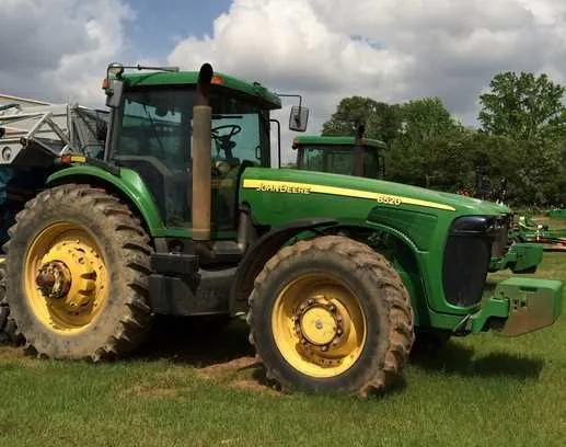 8520 john deere specs