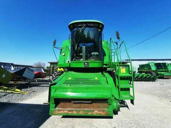 9610 john deere combine specs