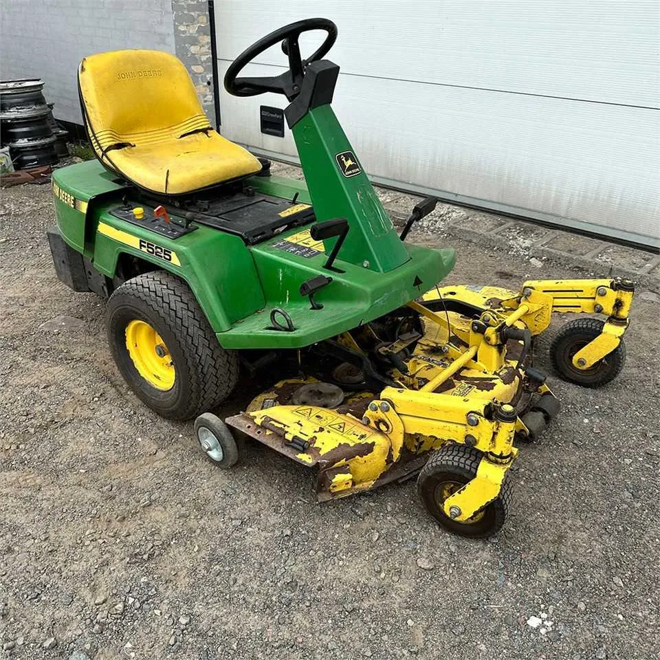 f525 john deere specs