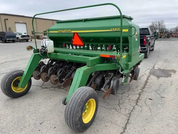 john deere 1560 specs