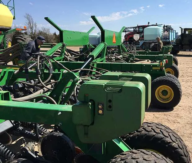 john deere 1890 air drill specs