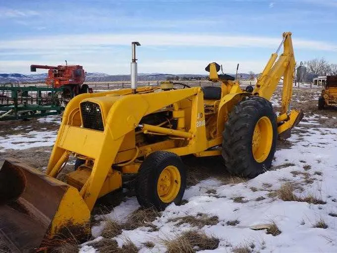john deere 2010 backhoe specs