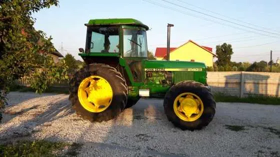 john deere 2140 4wd specs