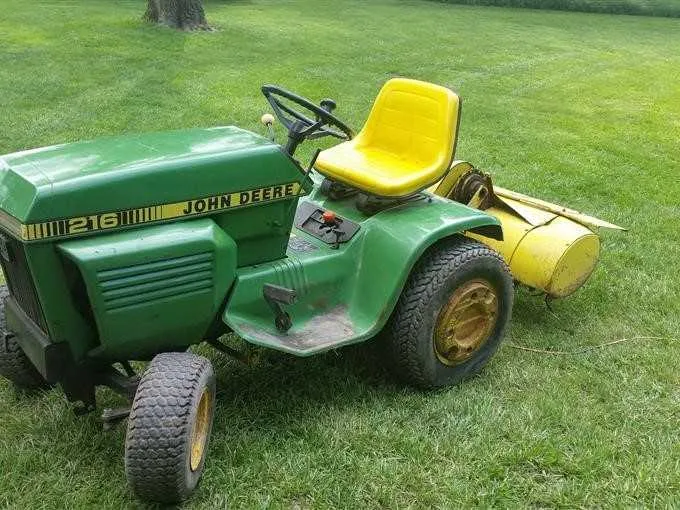 john deere 216 specs