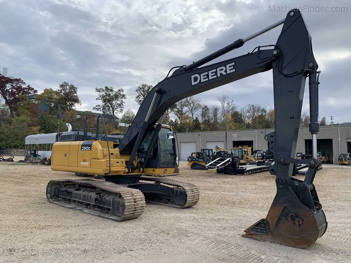 john deere 250glc specs