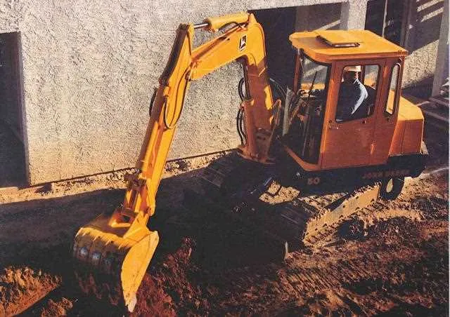 john deere 300 excavator specs