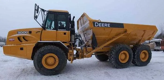 john deere 300d off road truck specs