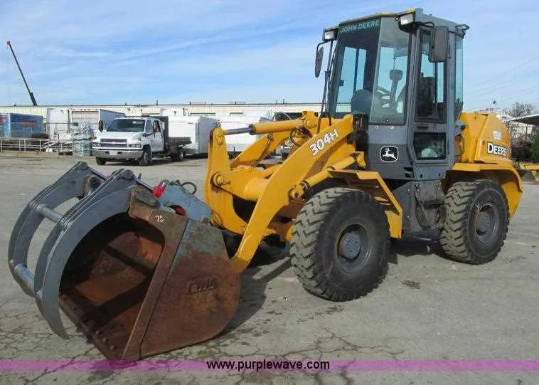 john deere 304h loader specs