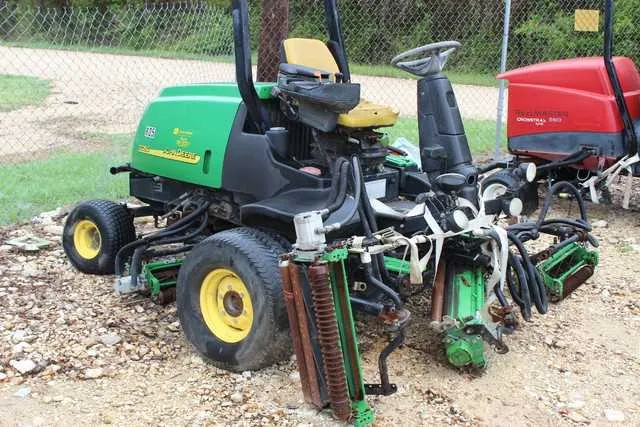 john deere 3245c fairway mower specs