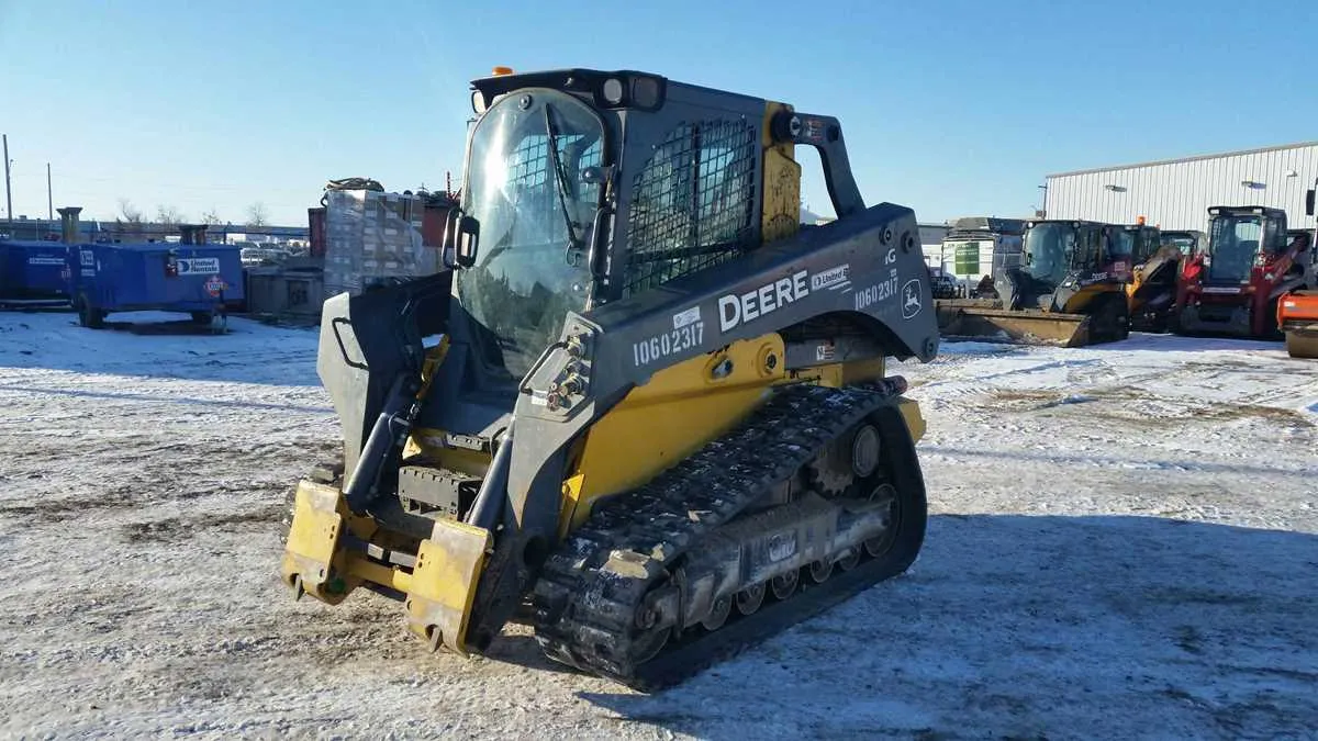 john deere 331g specs