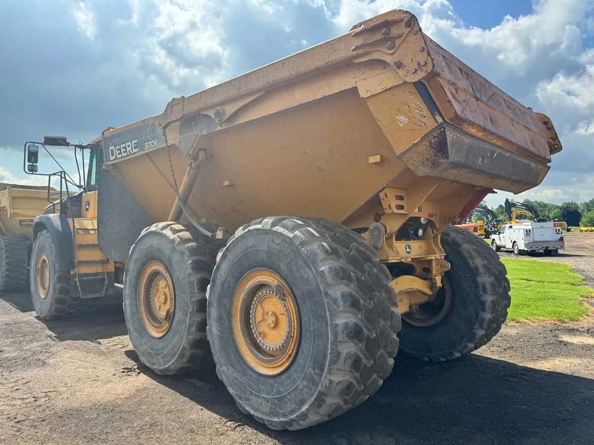 john deere 370e rock truck specs john deere 370e rock truck specs