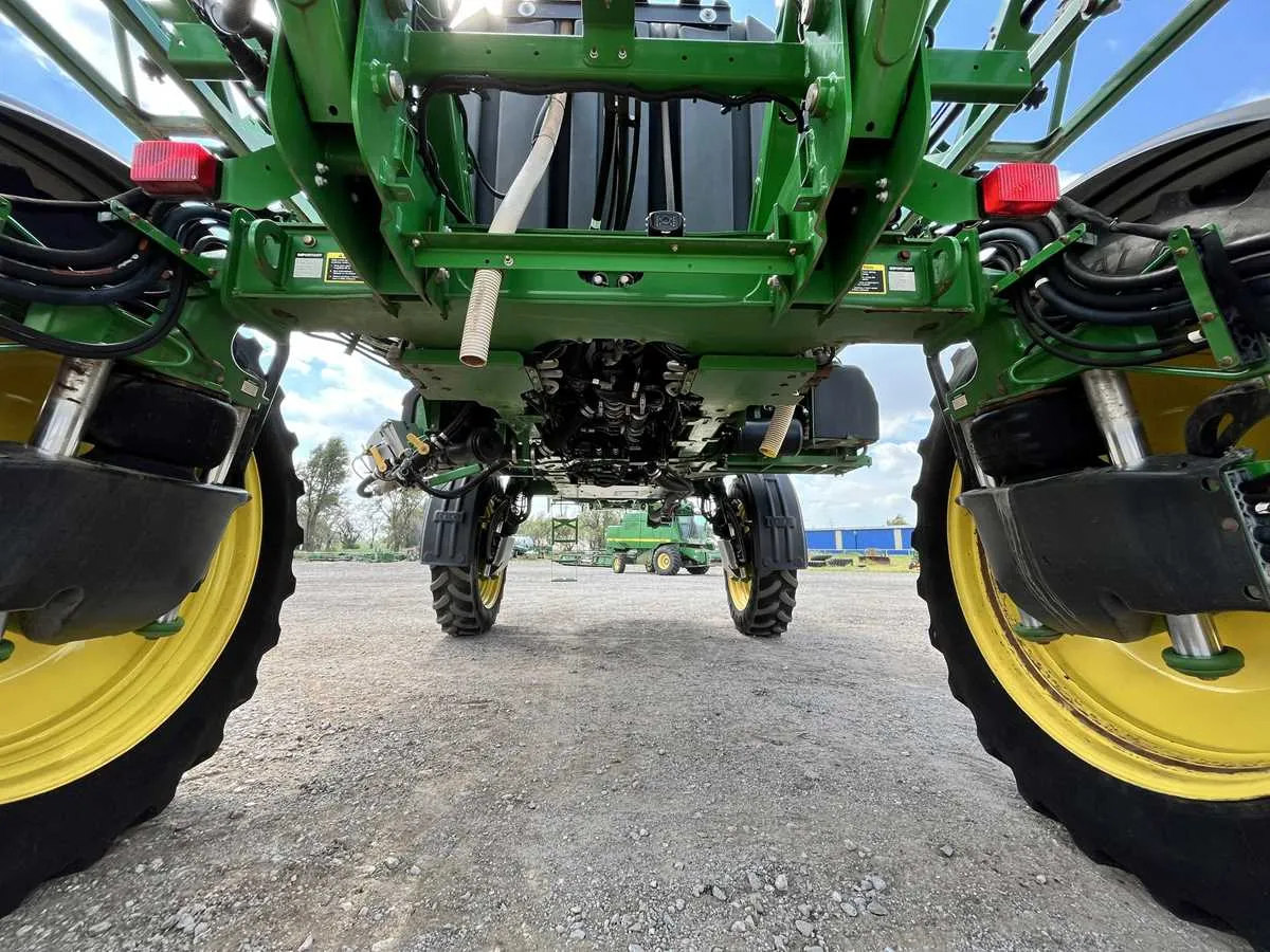 john deere 4038 sprayer specs