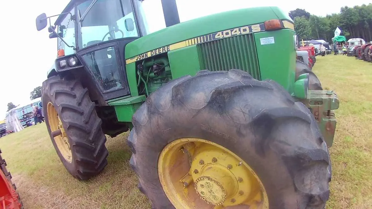 john deere 4040s spec