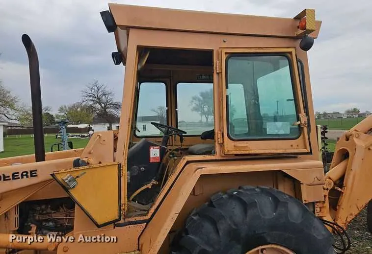 john deere 410 b backhoe specs