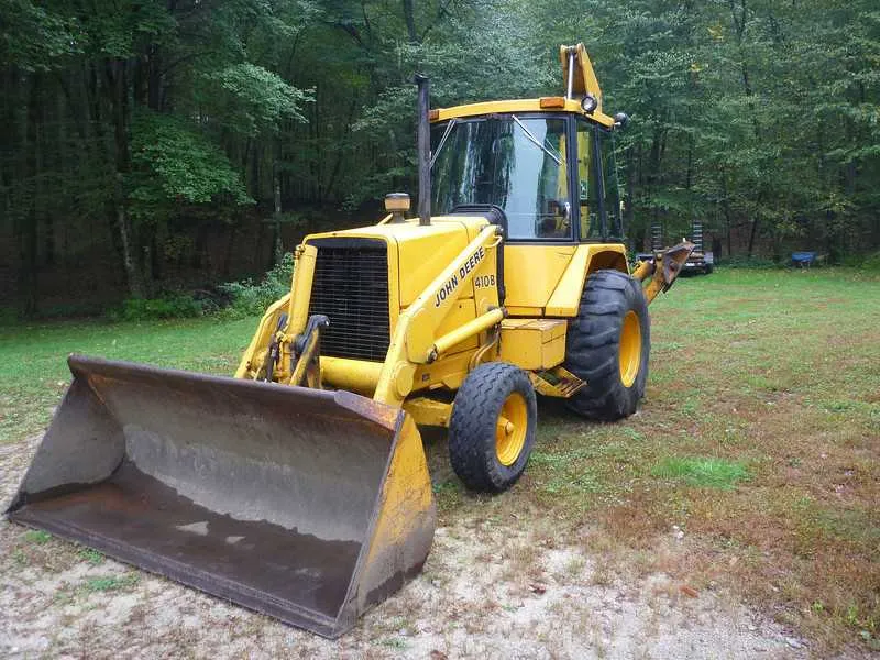 john deere 410b specs