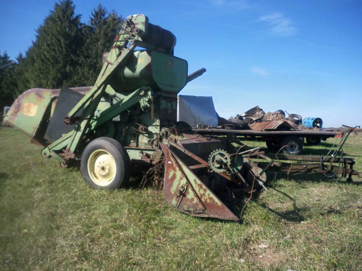 john deere 42 combine specs