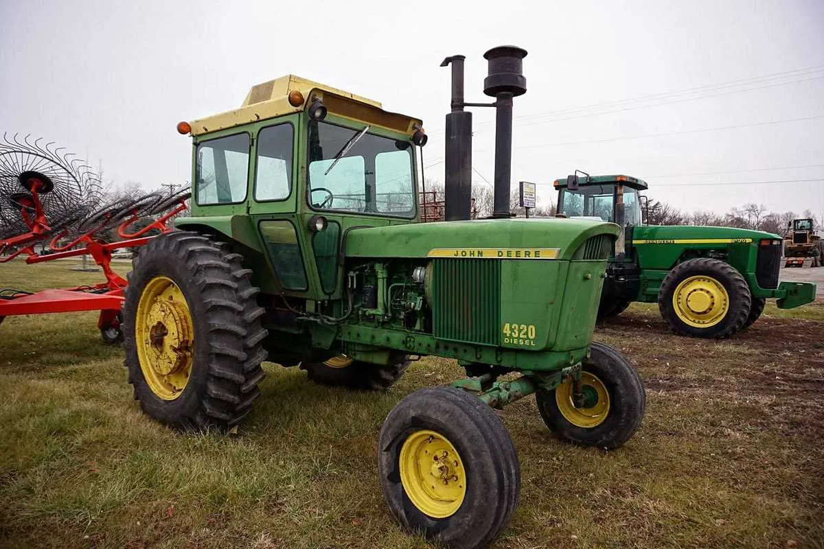 john deere 4320 compact tractor specs